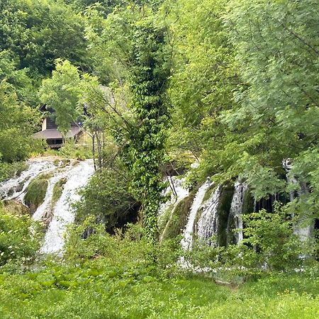 D.I.M. Holiday House Seliste Dreznicko Exterior foto