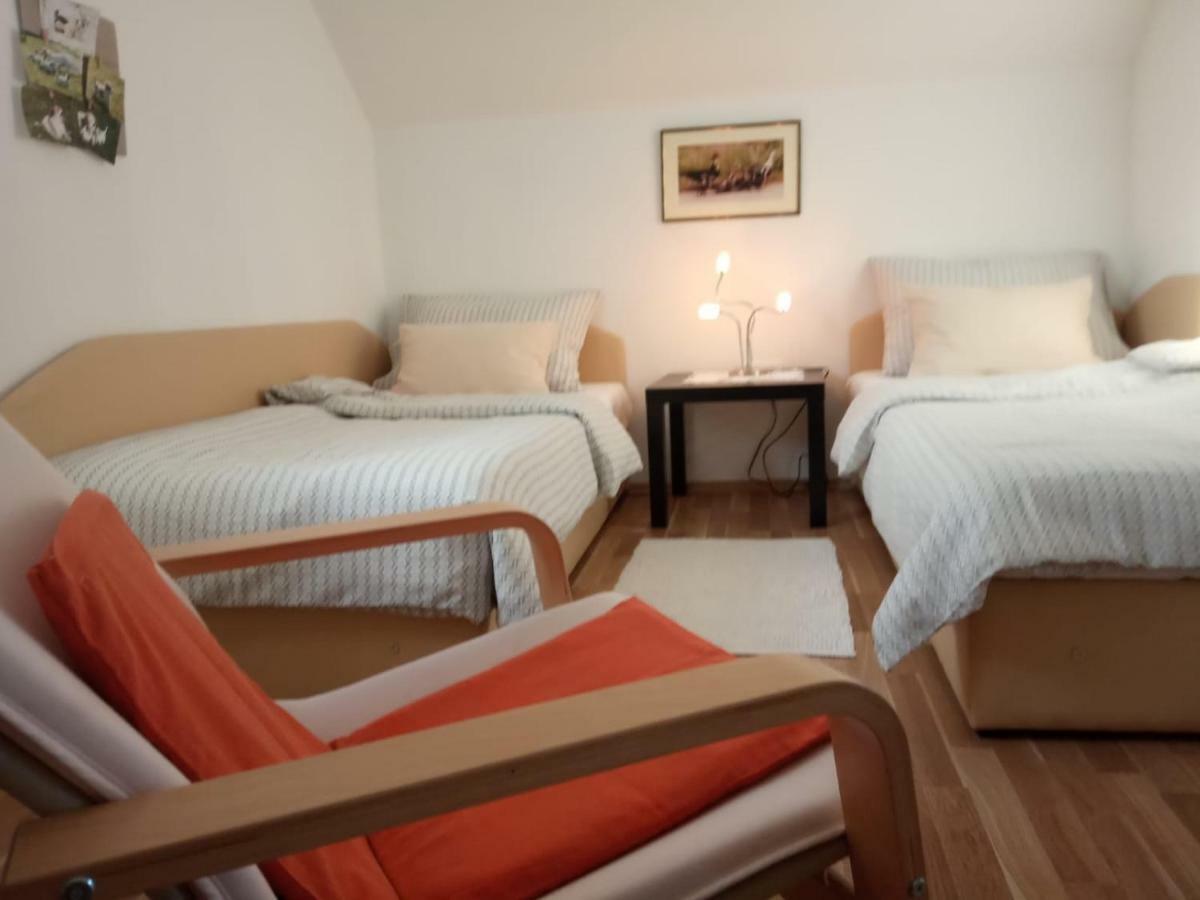 D.I.M. Holiday House Seliste Dreznicko Exterior foto